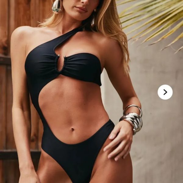 Trusa Negra Fashion Nova