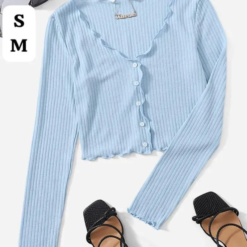  Cardigan Cropped Azul – Dulzura y estilo en cada detalle