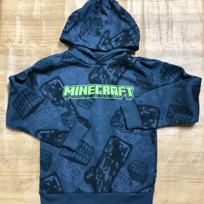 Abrigo azul con capucha de Minecraft