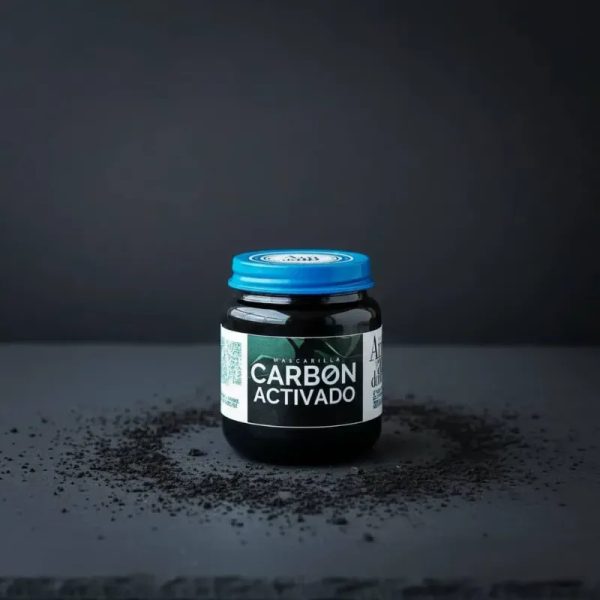 Mascarilla de carbon activado