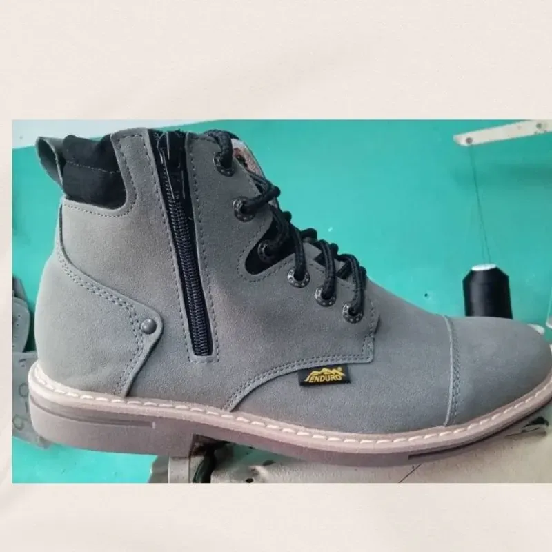 Modelo Hunting gris 38, 40-41, 42-43 y 44-45