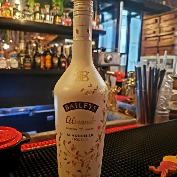 Baileys Almande-Trag