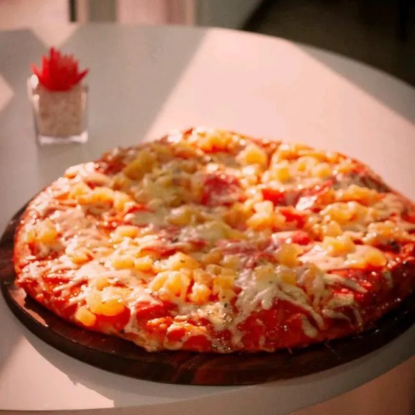 Pizza Hawaiana