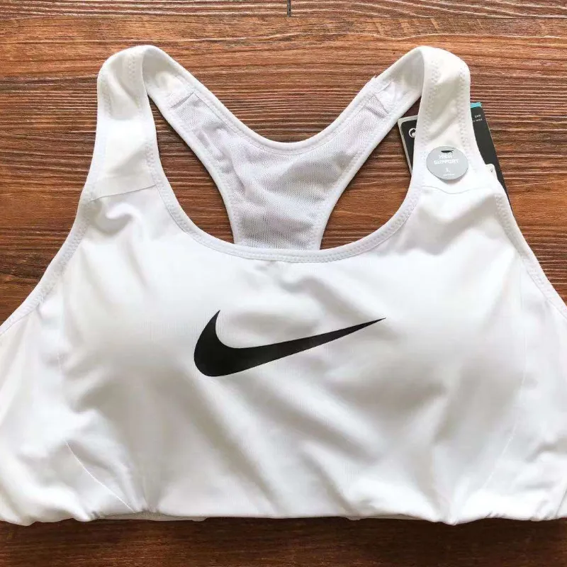 Top Nike