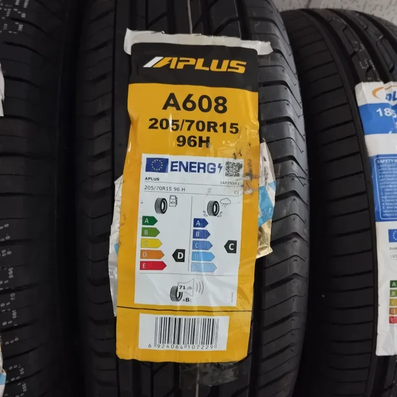 Neumático APLUS 205/70 R15