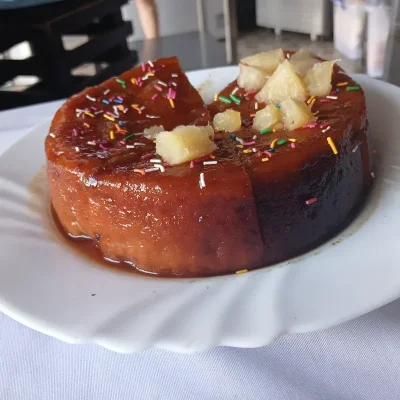 Pudin de leche ración (cuña)