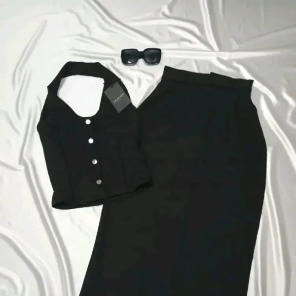 Conjunto chaleco y saya larga