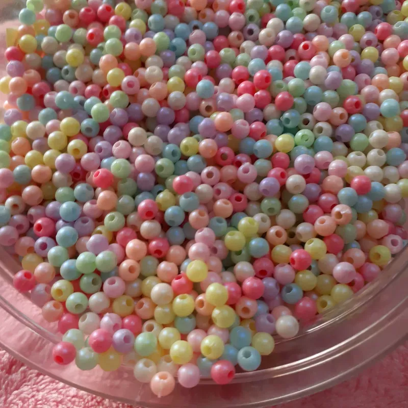 Balines plásticos varios colores 4 mm