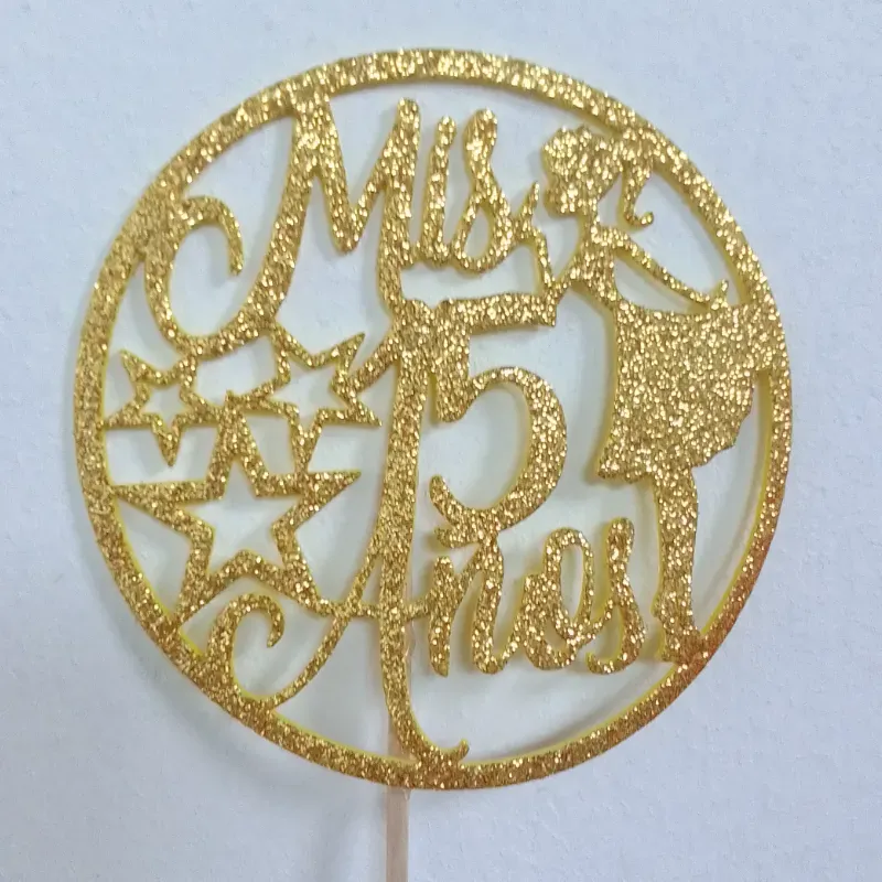 Topper dorado Mis 15 años troquelado de foami