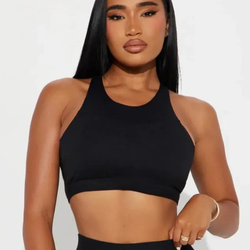 Top FASHION NOVA 