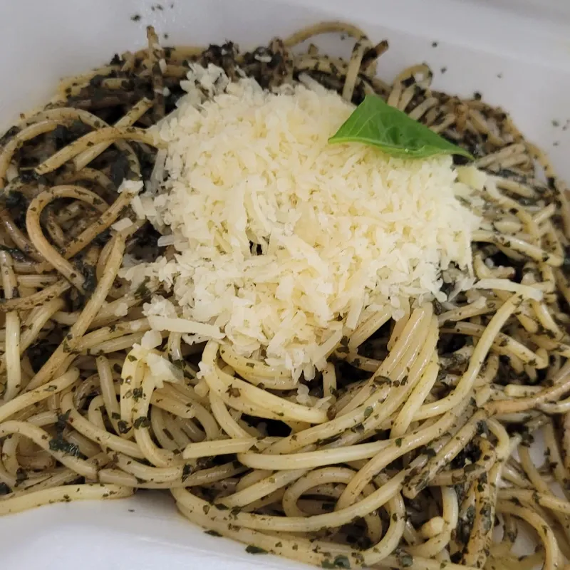 Pasta al Pesto con Queso Parmesano 450gr
