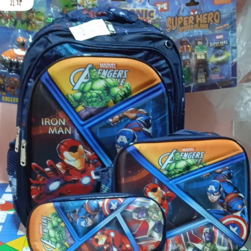 Combos de 3 piezas. Mochilas, merendero termico y cartuchera