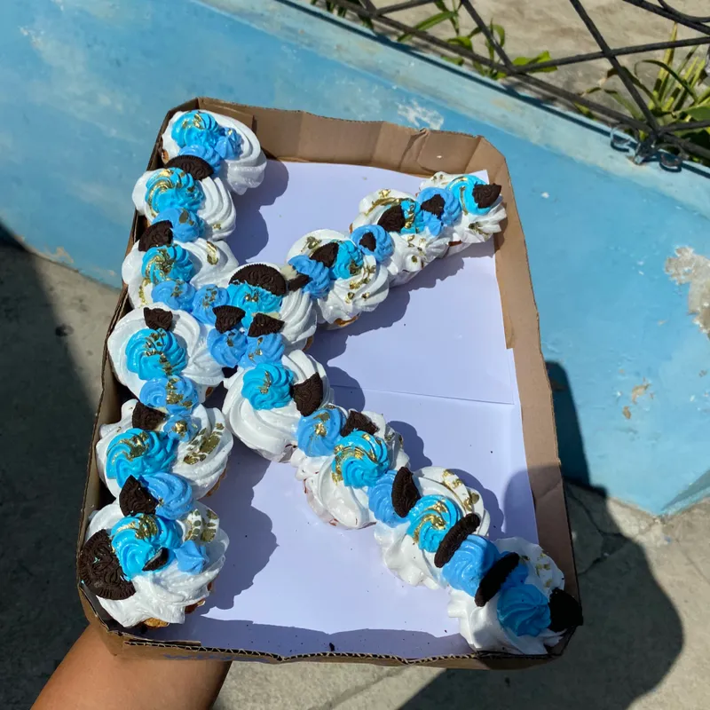 Cupcakes formando la “K”