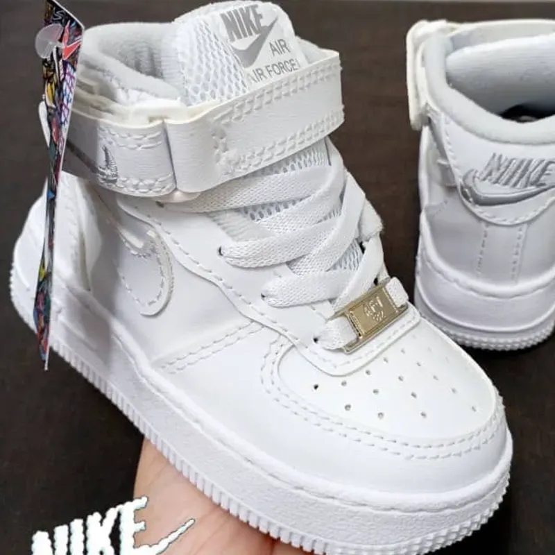 NIKE AIR BOTA FORCE BLANCA 