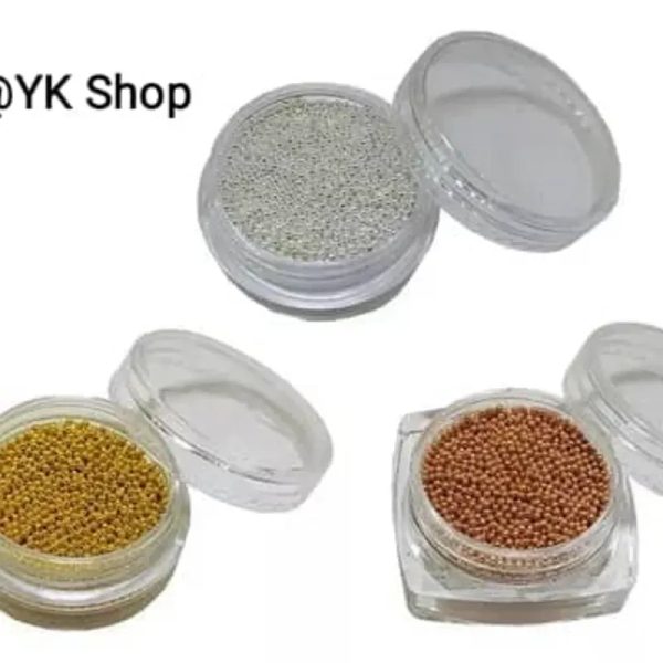 Potes de balines para decoración en uñas
