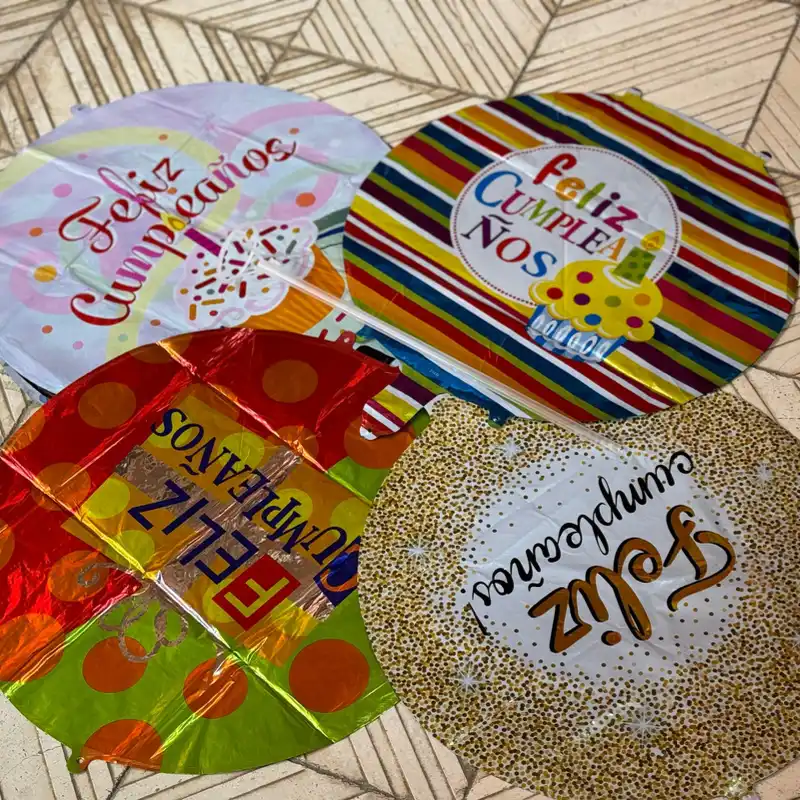 Globo Feliz cumpleaños con porta globos