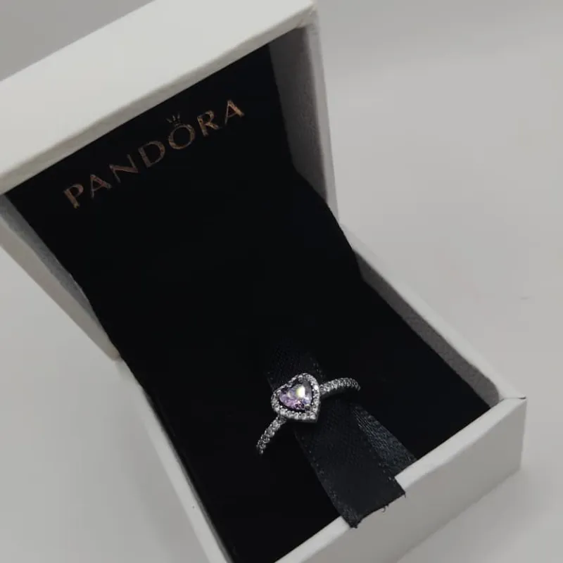 Anillo de Corazón con Piedra Morada
