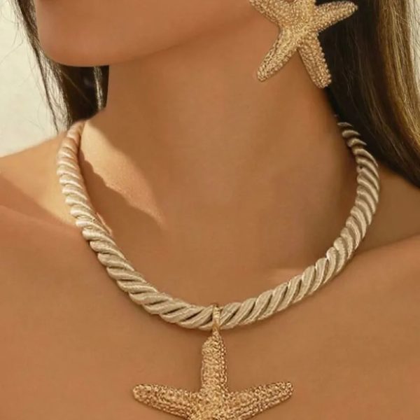 Collar y aretes de estrella de mar 