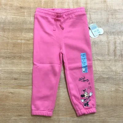 Jogger con Mickey Mouse color rosado