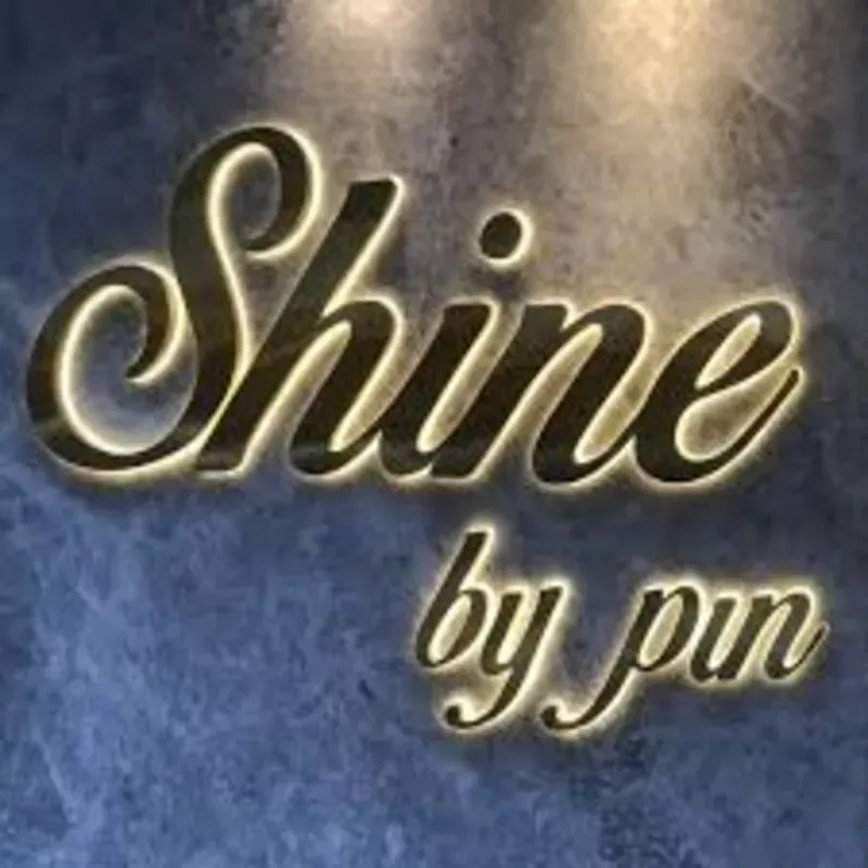 Logo con iluminación trasera [A COTIZAR POR DIMENSIONES]