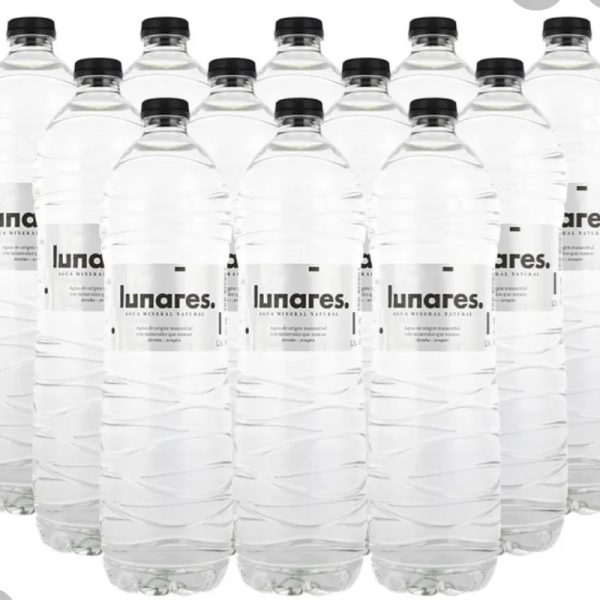 AGUA IMPORTADA