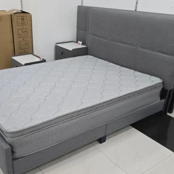Cama