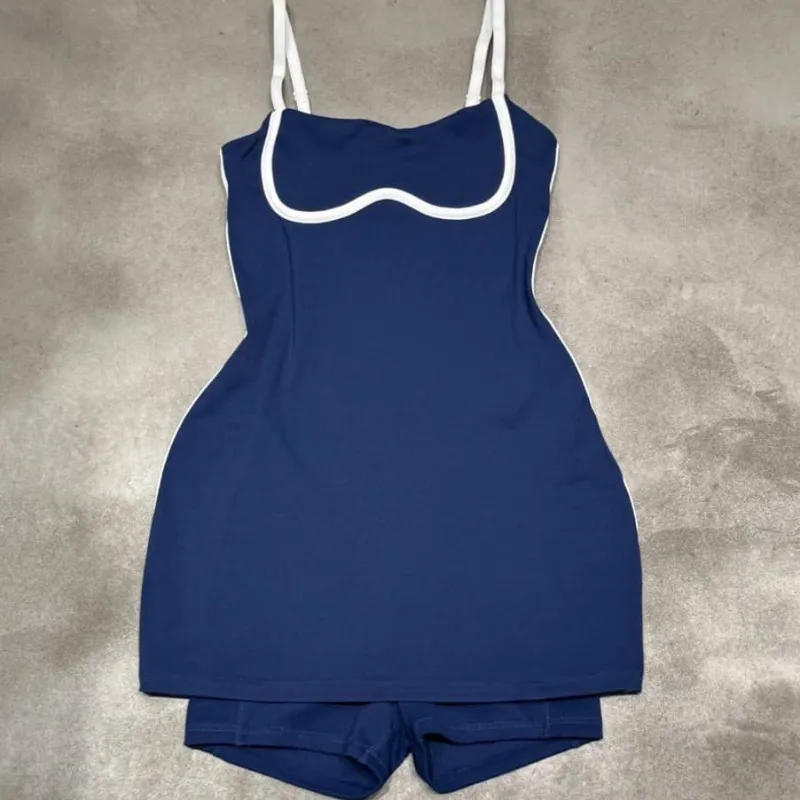 Vestido deportivo alo