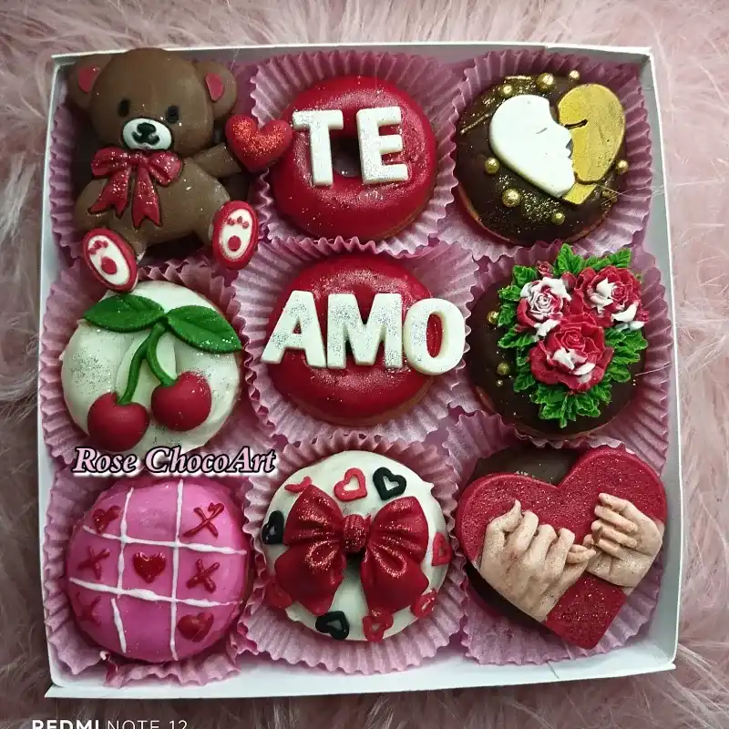 Caja de 9 minidonas TE AMO♥️