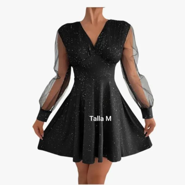  Vestido negro con brillo estelar y mangas transparentes