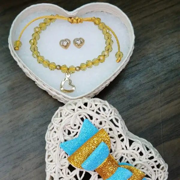 Cofre con accesorios