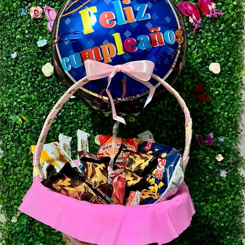 Cesta de confituras con globo