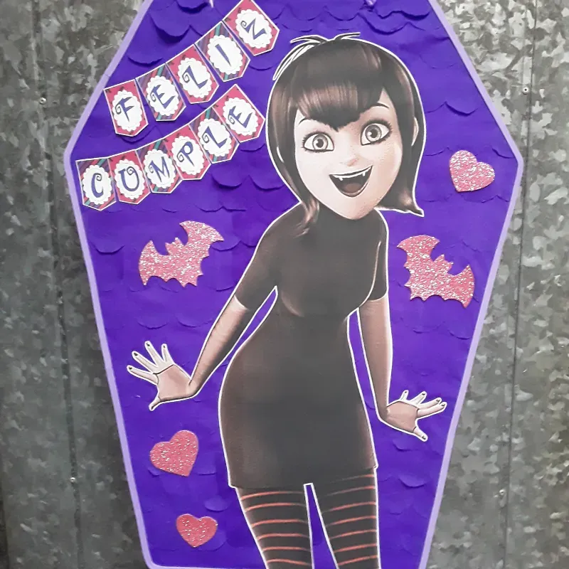 Piñata Vampirina
