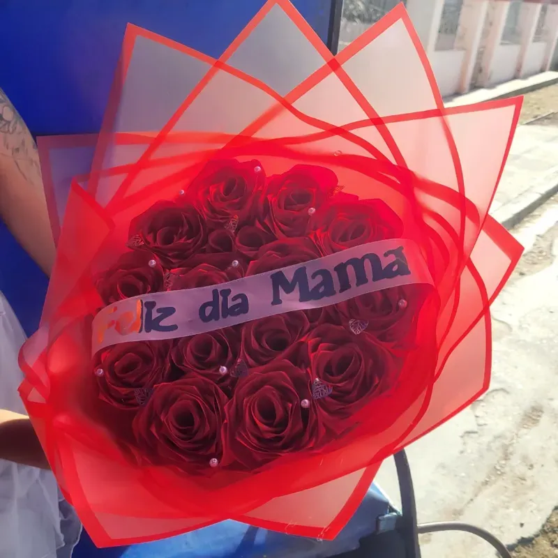 Ramo de rosas eternas