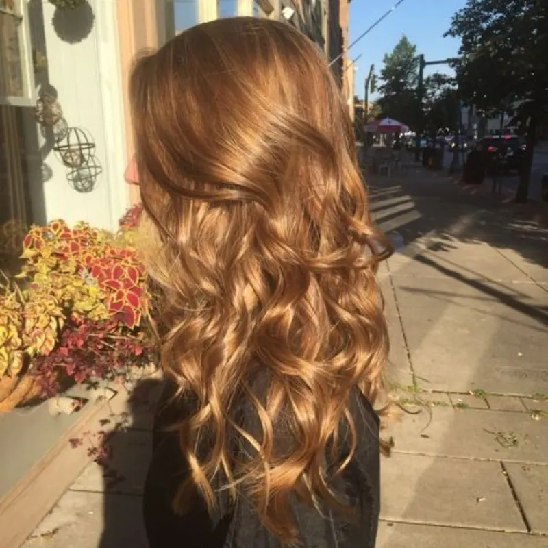 9.3 Rubio muy claro dorado