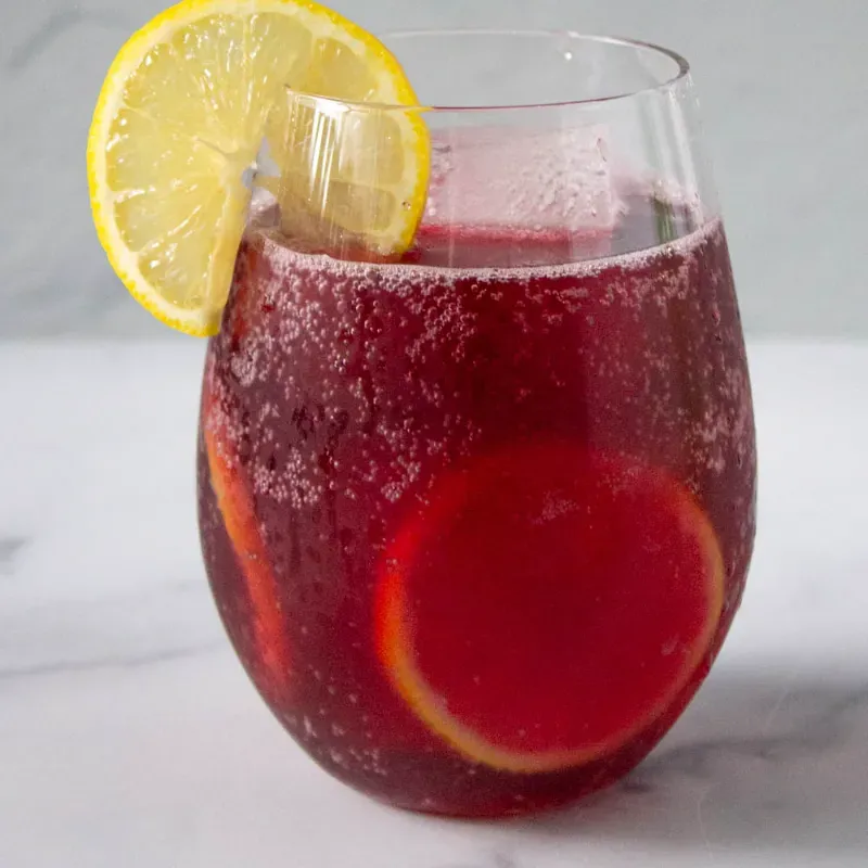 TINTO DE VERANO