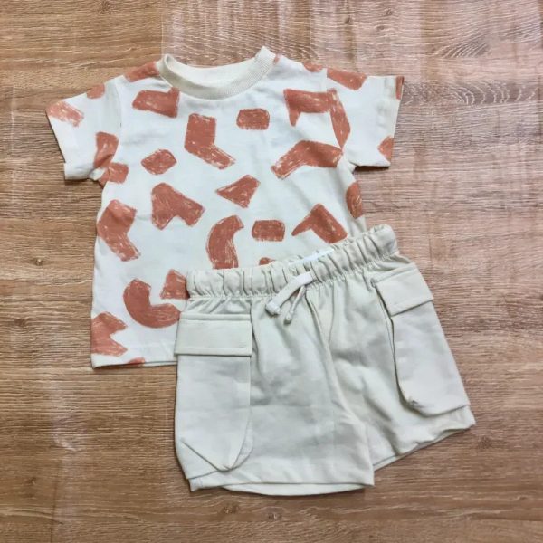 Conjunto color crema y terracota