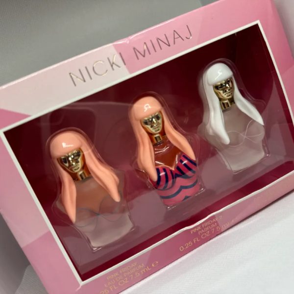 Trío de fragancias by nicki minaj