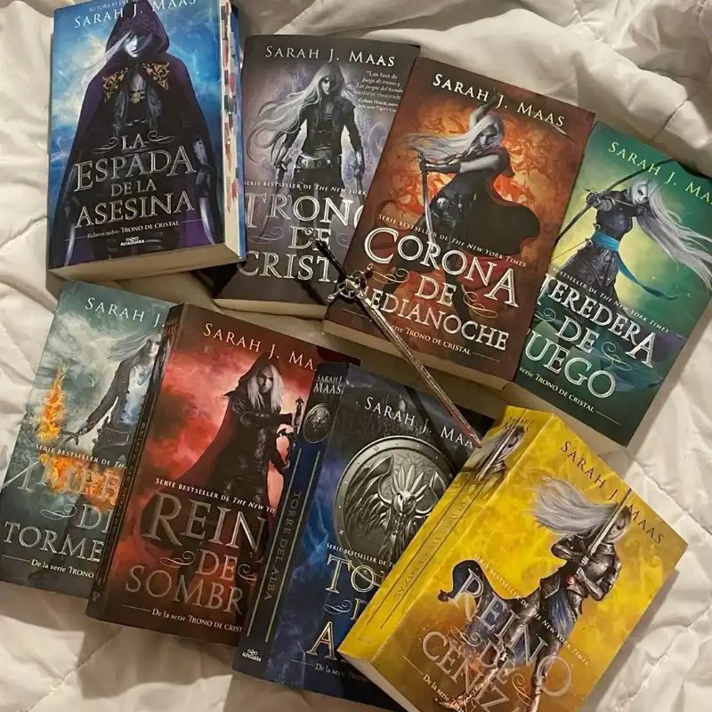 SAGA TRONO DE CRISTAL