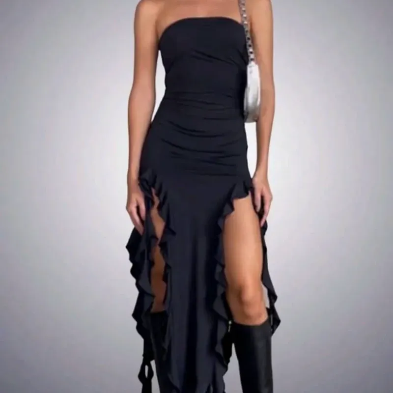  Vestido con volantes — Negro