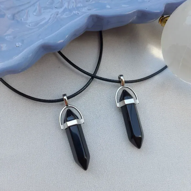 Collares con péndulos