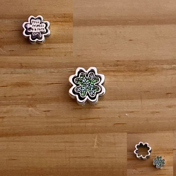 Charm trébol fijo