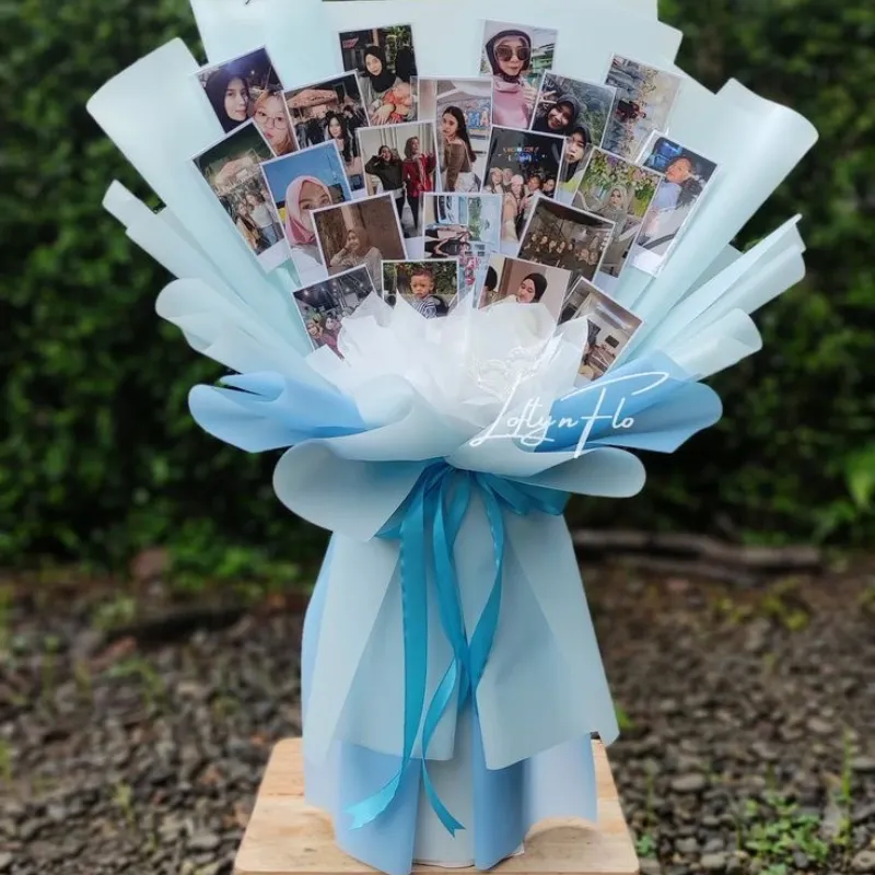 Ramo de fotos y recuerdos 