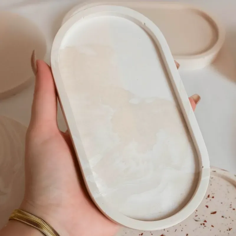 Centro de mesa o joyero de resina