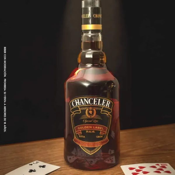 Botella de whisky 