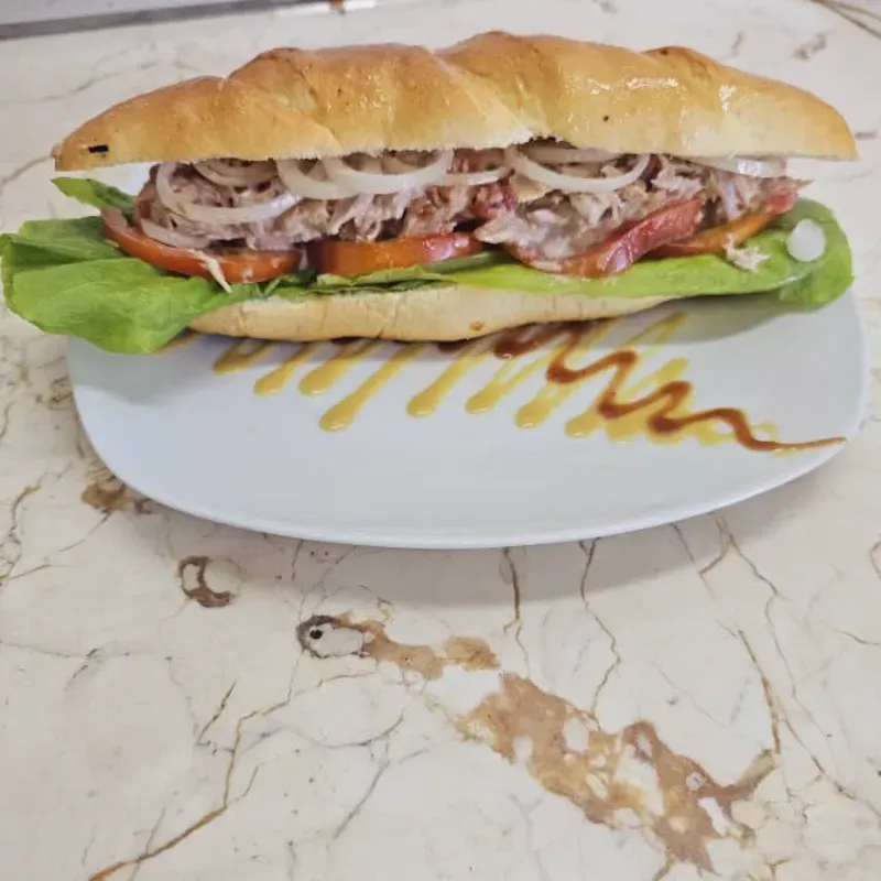 Sándwich de Atún