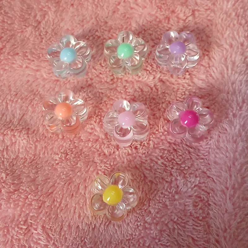 Flor transparente centro colores