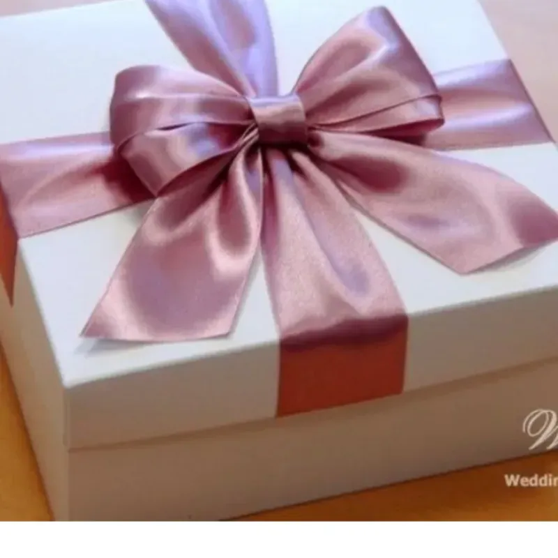 Mini caja de regalo .