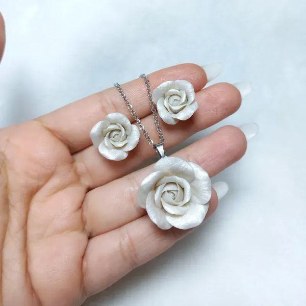 ✨Juego de Rosas Perladas✨