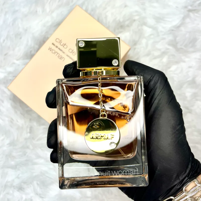 Club de Nuit Woman de Armaf
