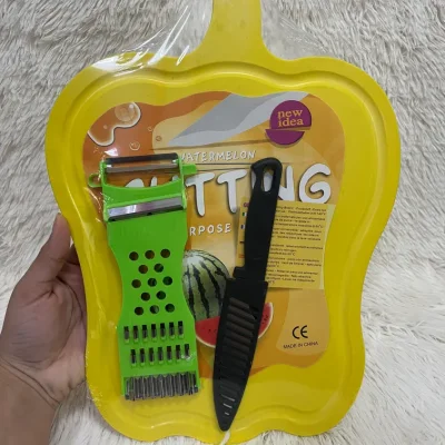 Tablas de picar con cuchillo y rallador